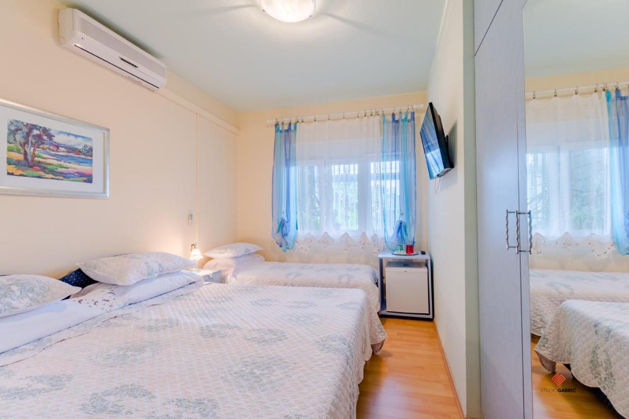 Guesthouse Rooms スプリト エクステリア 写真