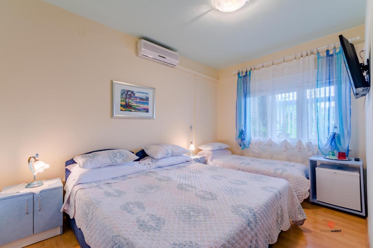 Guesthouse Rooms スプリト エクステリア 写真