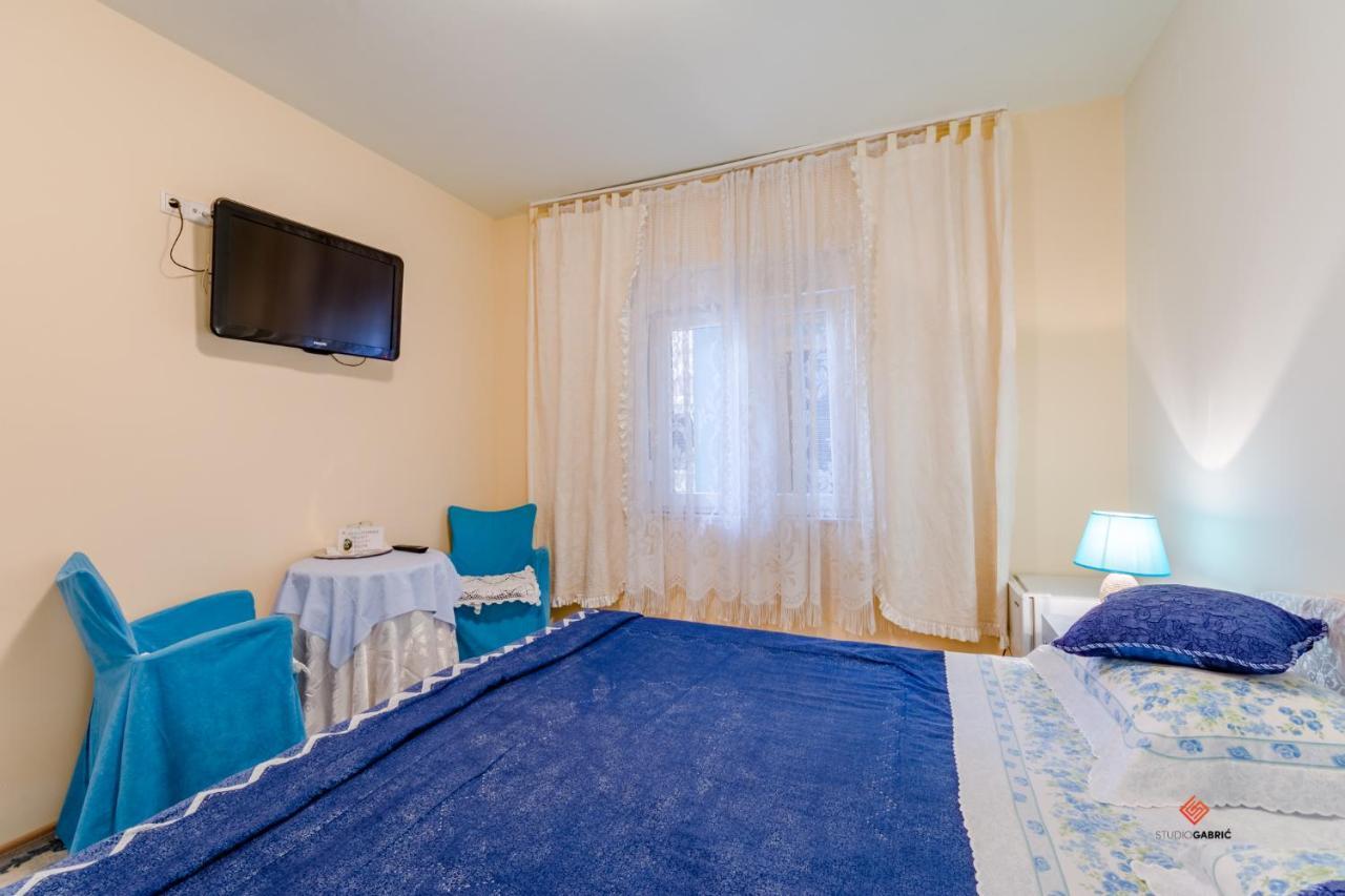 Guesthouse Rooms スプリト エクステリア 写真