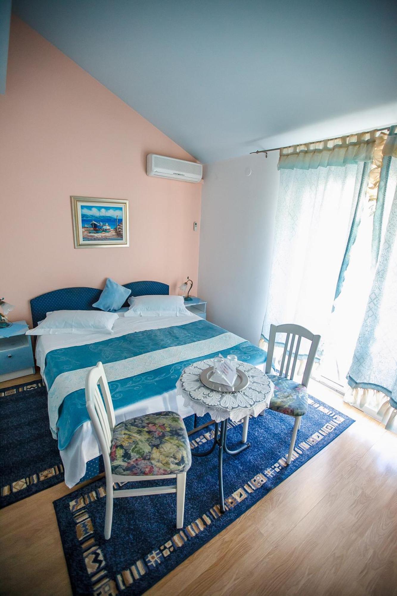 Guesthouse Rooms スプリト エクステリア 写真