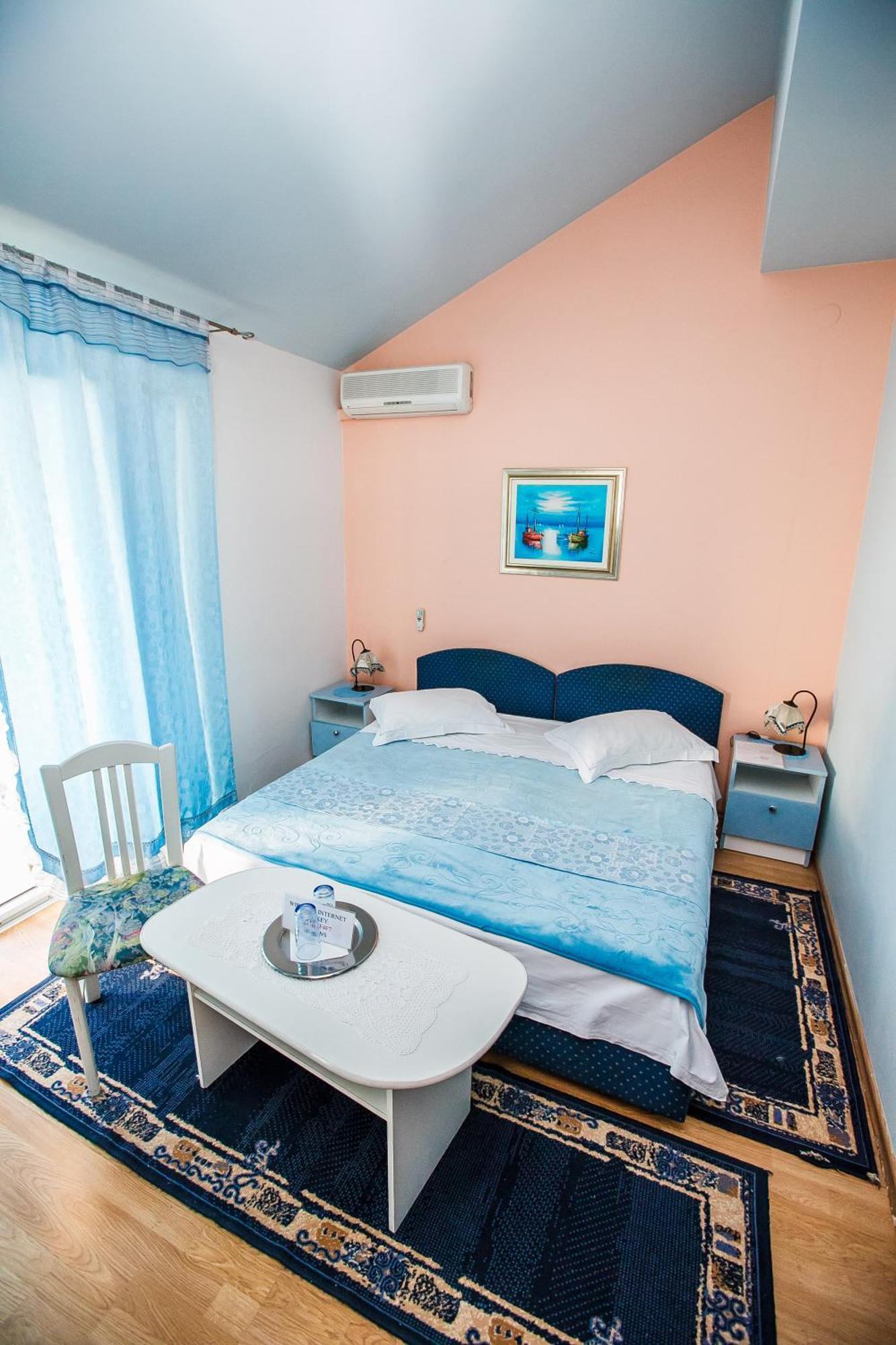 Guesthouse Rooms スプリト エクステリア 写真