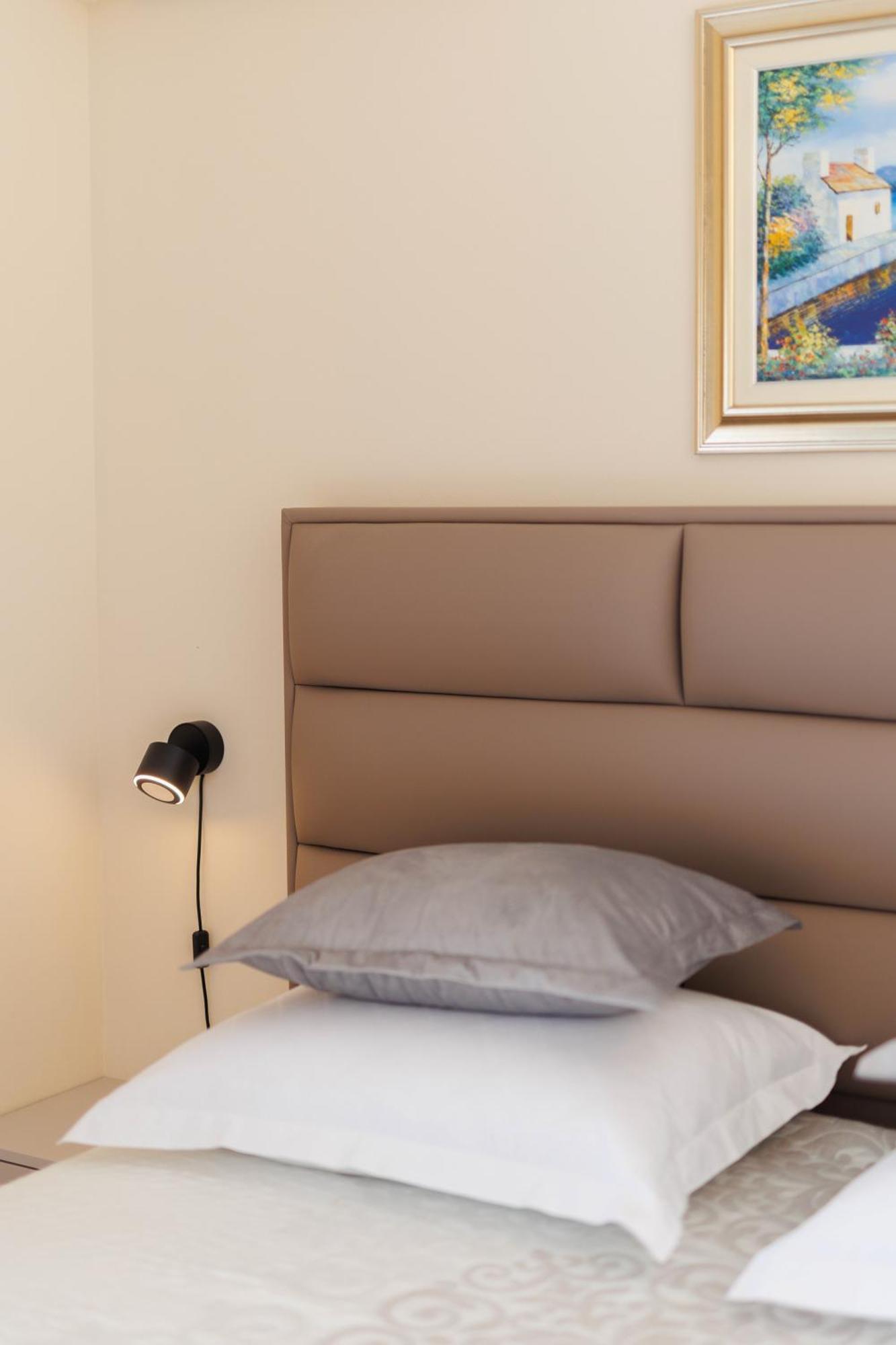 Guesthouse Rooms スプリト エクステリア 写真